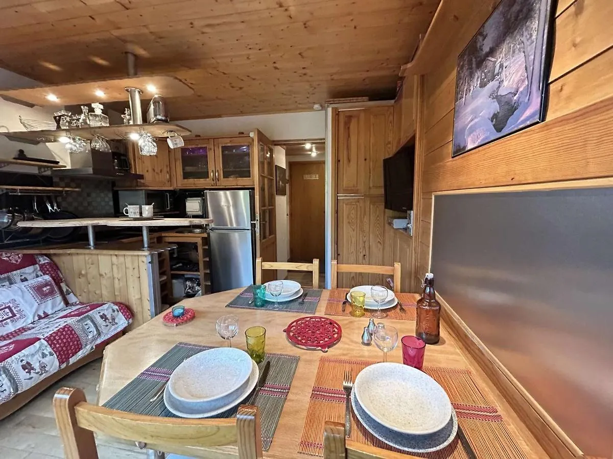 Studio 4 Pers, Proximite Commerces Et Pistes, Parking, Terrasse Ouest, Piscine L'Ete - Meribel - Fr-1-180-608 Les Allues Appartement
